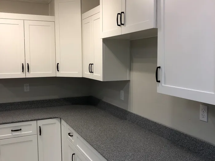 Mandina's Cabinets project photo